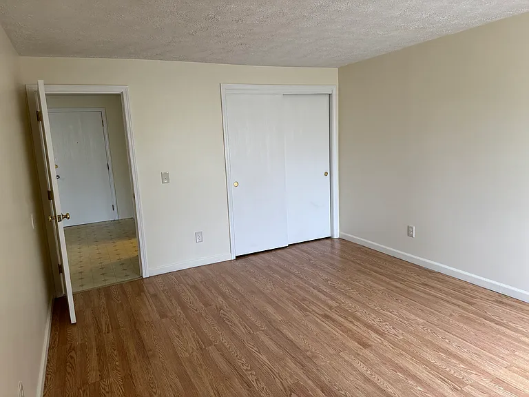 75 Log St #2B — Photo 12