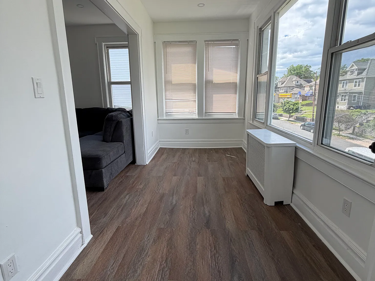 3 bed, 2000 sqft, $2,600 — Photo 3