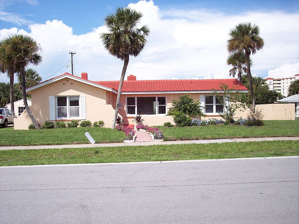 Stand In Your Front Yard and Look At the Ocean!