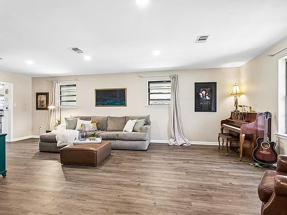5th image of 2929 Metairie Heights Ave