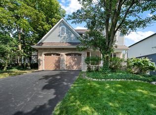 5333 Blodgett Ave, Downers Grove, IL 60515