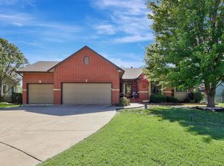 12367 E Lincoln Ct, Wichita, KS 67207