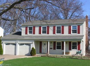 26912 Sweetbriar Dr, North Olmsted, OH 44070
