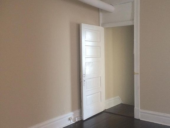 4th image of 2666 Nebraska Ave
