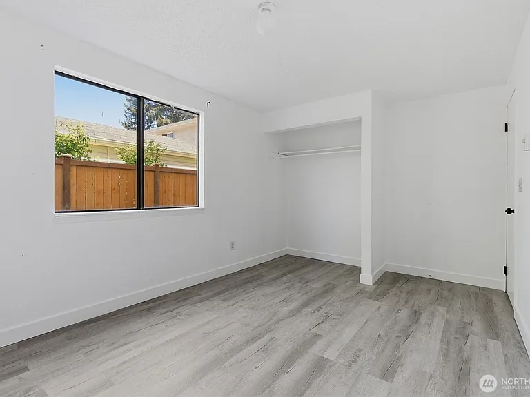 2810 D St SE #A — Photo 11