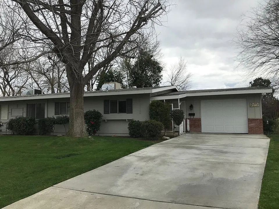 6209 Burke Way