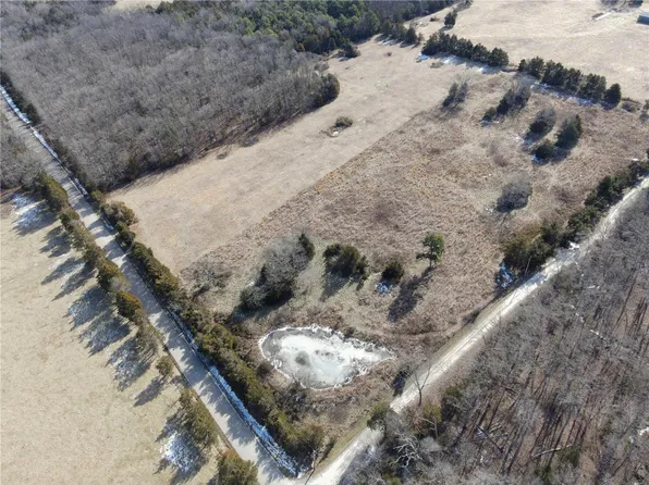 5100 Chapman Ln, Farmington, MO 63640