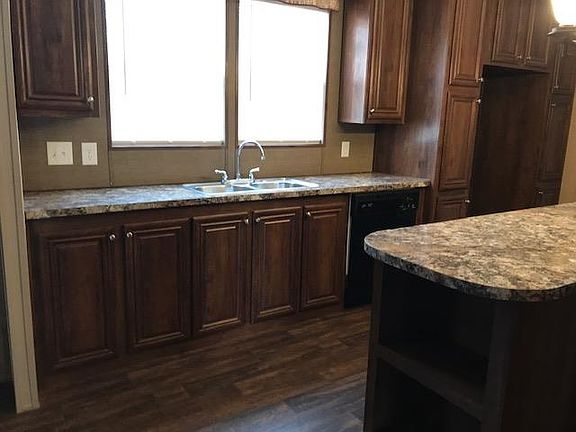 5th image of 130 Millwood Dr