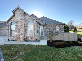 2379 Saddle Dr, Shelbyville, IN