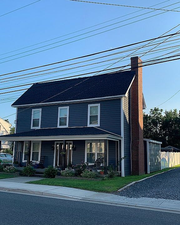 2nd image of 308 Academy St