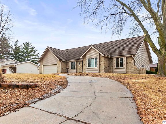 2nd image of 12525 Sky Park Cir