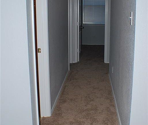 5th image of 1104 Timberlake Ln