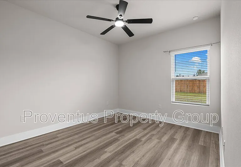 3136 Silver Maple Dr — Photo 33