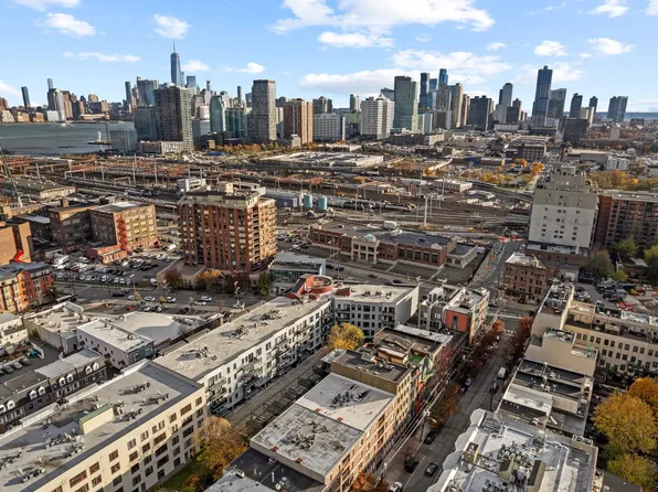 70 Adams Street image 45 of 47