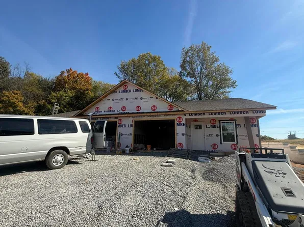 116 Verton Dr #2, Powell, TN 37849