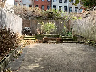 Rented by KA Realty Group Inc