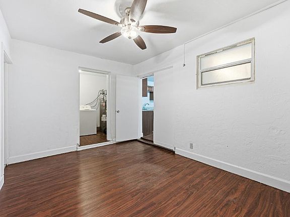 5th image of 970 Kenbar St