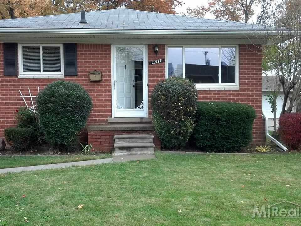 1st image of 22717 Clairwood St