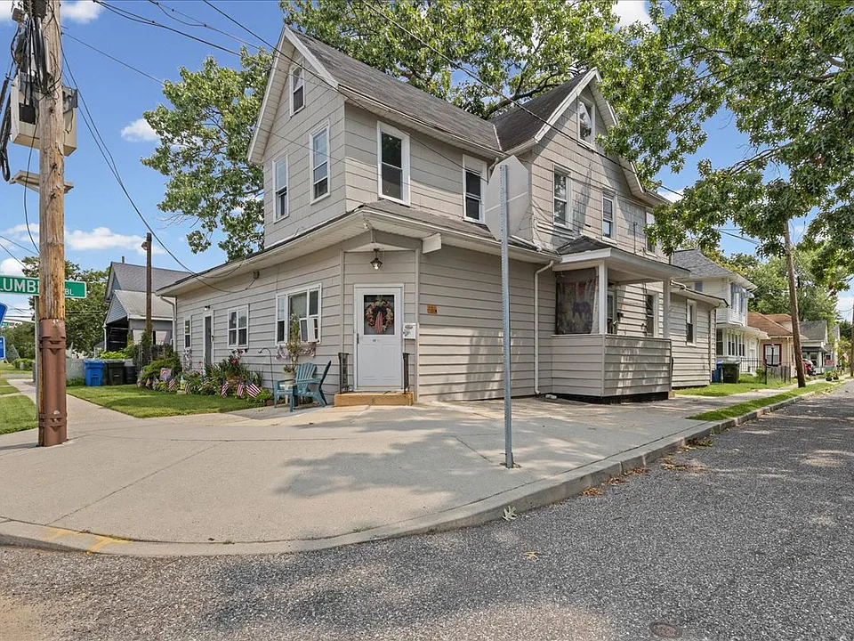 601 Wesley Ave #C