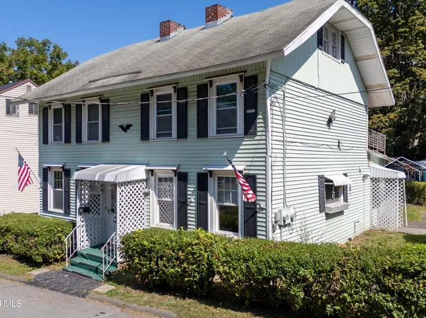 14 Lilac Lane, Troy, NY 12180