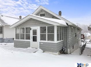 4403 S 38th St, Omaha, NE 68107