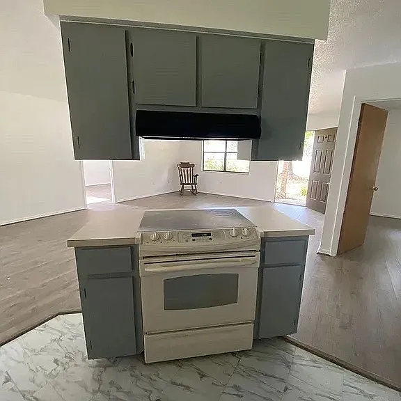 35 Aberdeen Cir — Photo 10