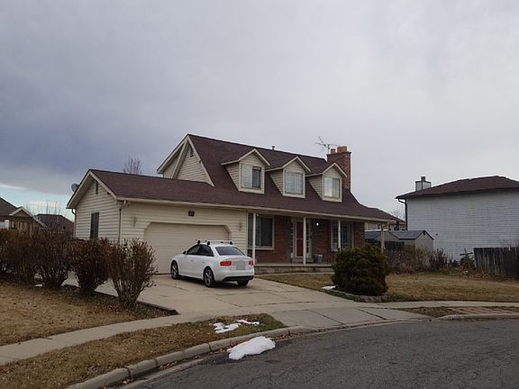 3rd image of 3888 W Starwood St