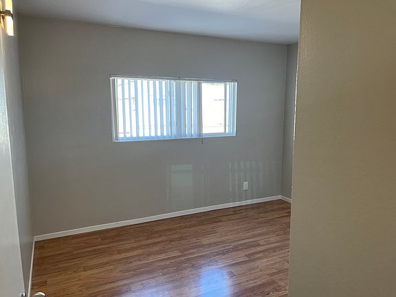 4th image of 281 Price St APT 5