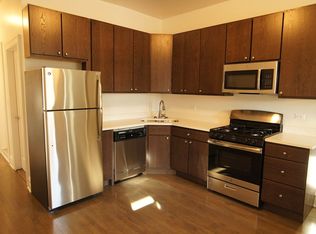 2896 N Milwaukee Ave #3, Chicago, IL 60618