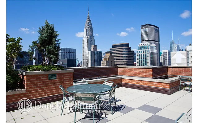 Rented by Douglas Elliman | media 24