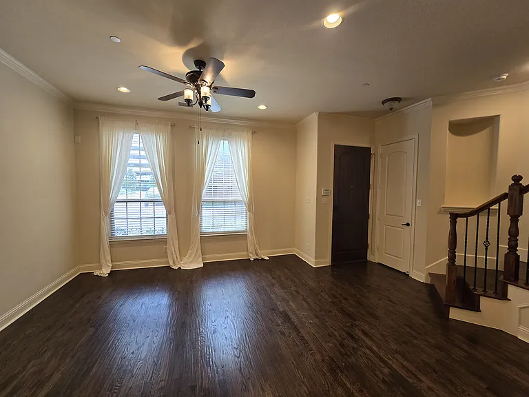 7924 Osborn Pkwy — Photo 36