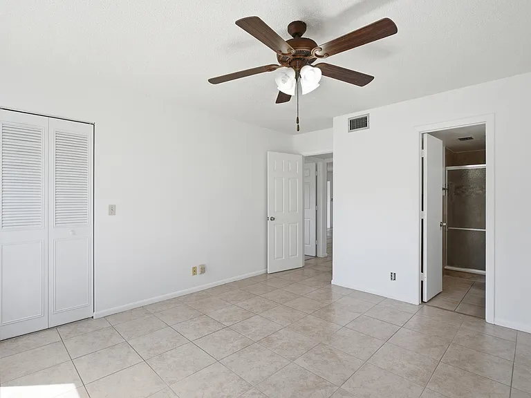 518 Shady Pine Way #B2 — Photo 13