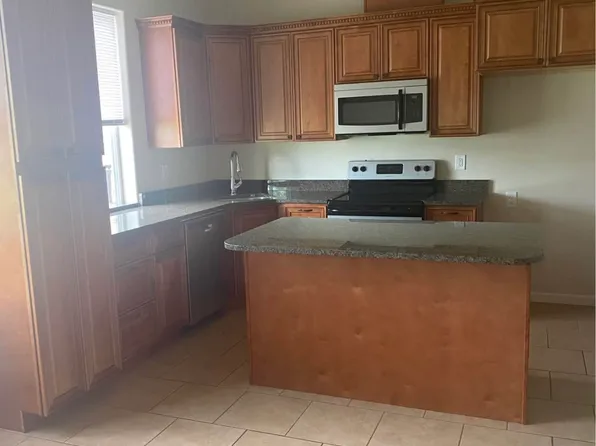 (undisclosed Address), East Wenatchee, WA 98802