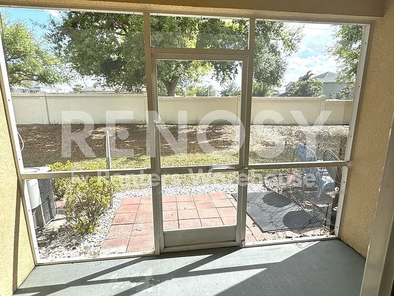 10943 Keys Gate Dr — Photo 7