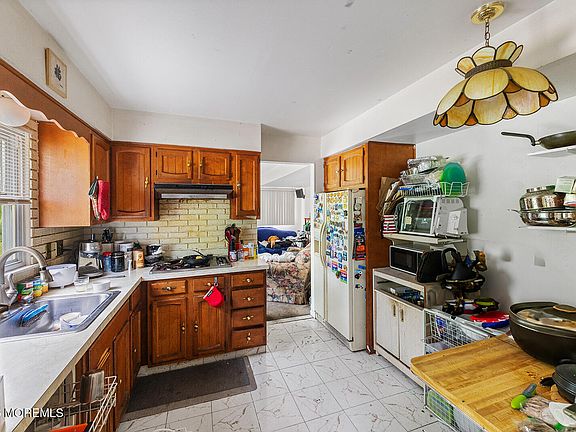 5th image of 12 Villanova Road