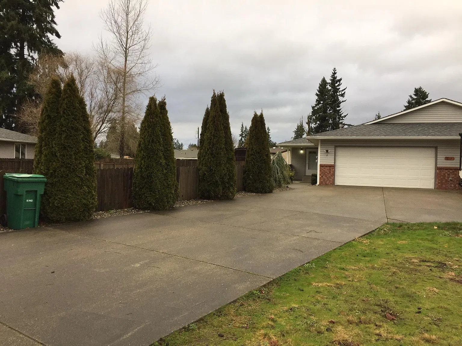 2 bed, 1255 sqft, $2,500 — Photo 3