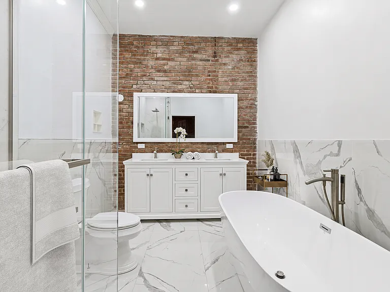 108 W 73rd St #3 — Photo 14