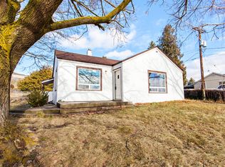 919 Adamsview Rd, Yakima, WA 98901