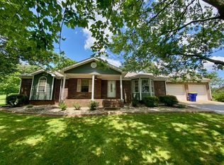 409 Eastern Valley Est, Glasgow, KY 42141