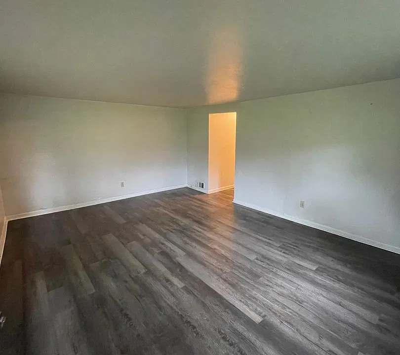 411-413-415 Spruce St