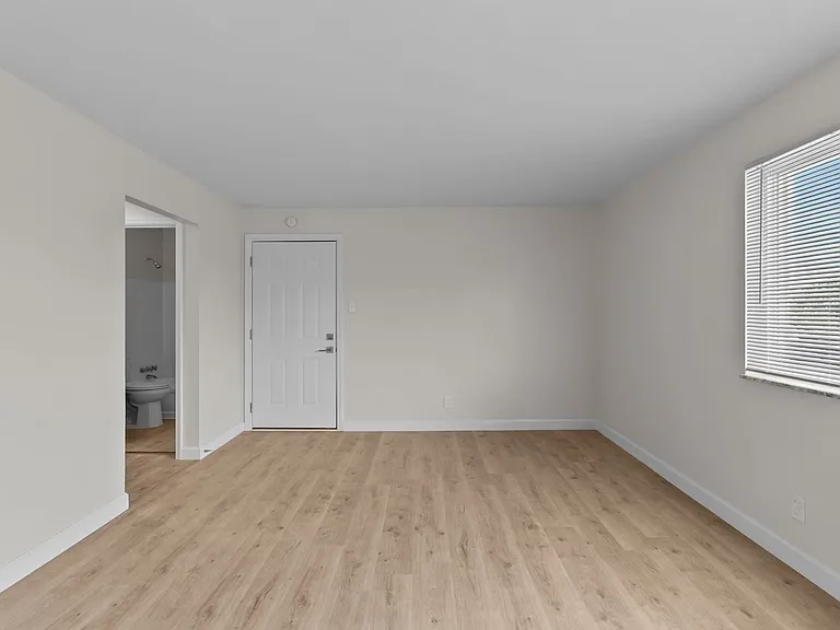 4617 Virginia Ave — Photo 14