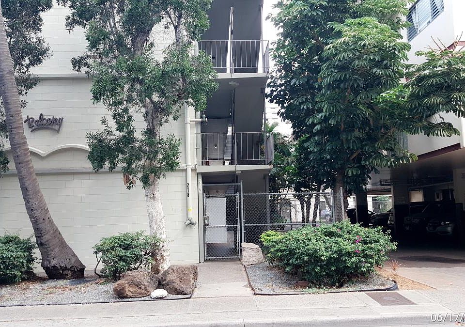 1st image of 218 Kaiulani Ave