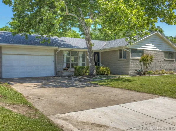 6765 E 26th Pl, Tulsa, OK 74129