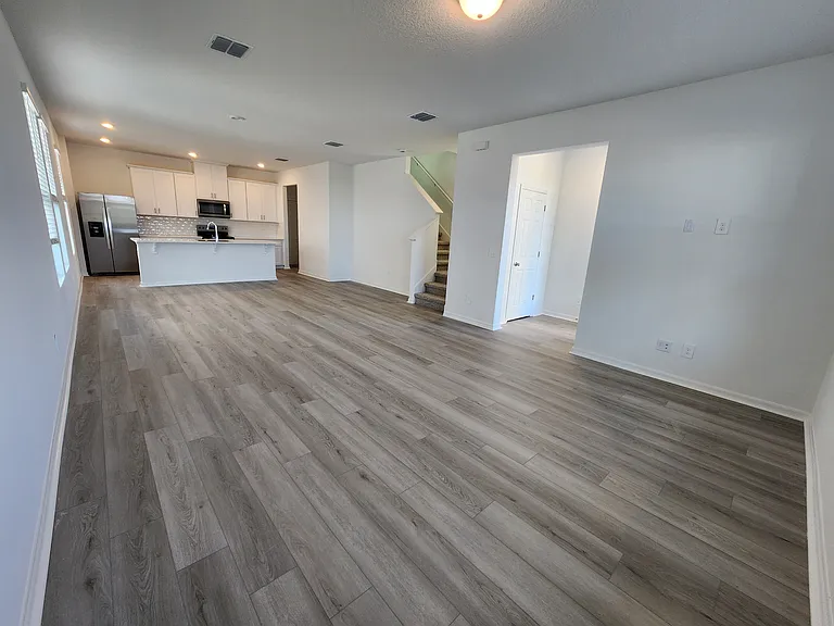 4658 Homestead Trl — Photo 6