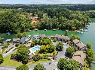 701 Loran Pointe Cir, Seneca, SC 29672