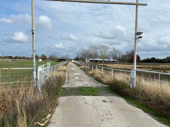 3514 N Business Highway 45