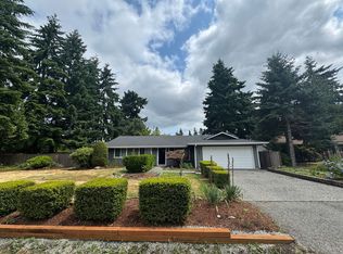 7854 131st Ave NE, Kirkland, WA 98033