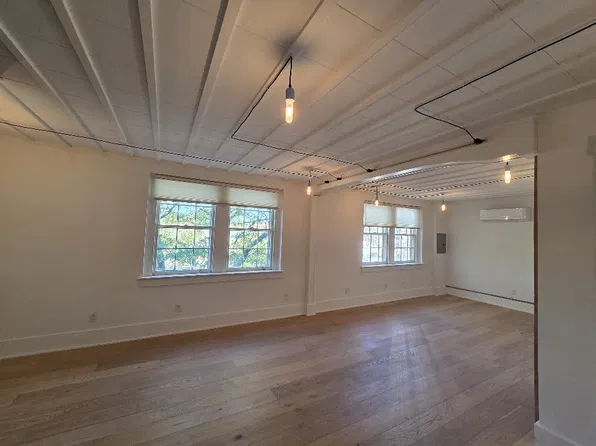 41 N Narberth Ave #2, Narberth, PA 19072
