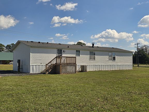 3rd image of 3733 Governors Rd