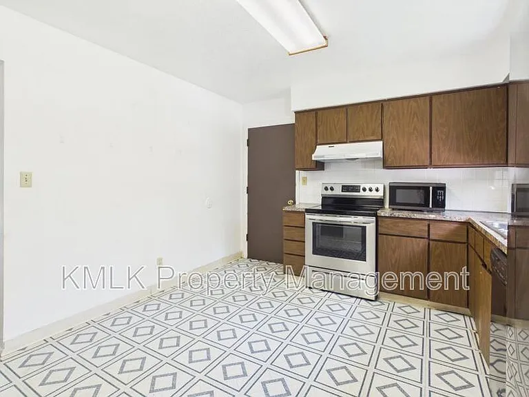 4280 Lorwood Dr — Photo 9